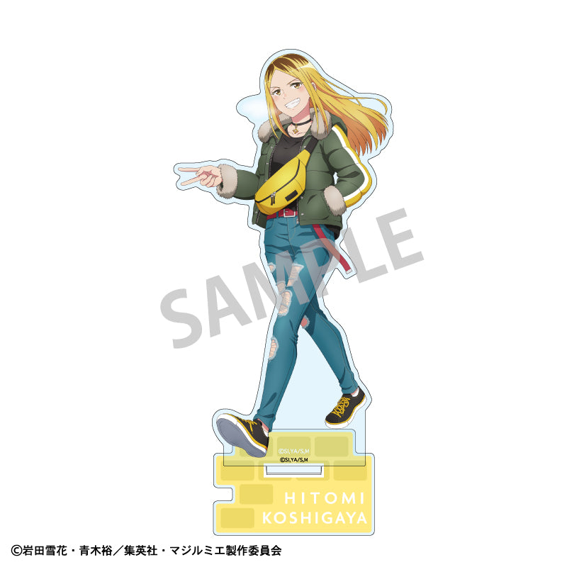 【予約商品】株式会社マジルミエ　アクリルスタンド＿越谷 仁美／冬のおでかけ